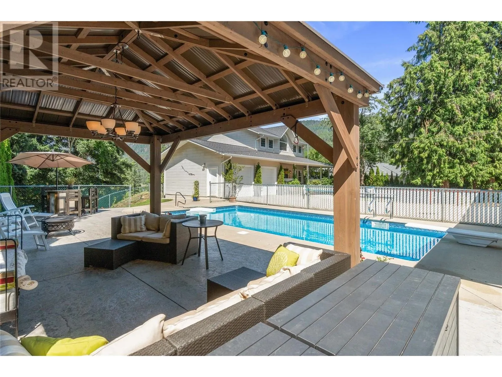 2662 Blind Bay Road