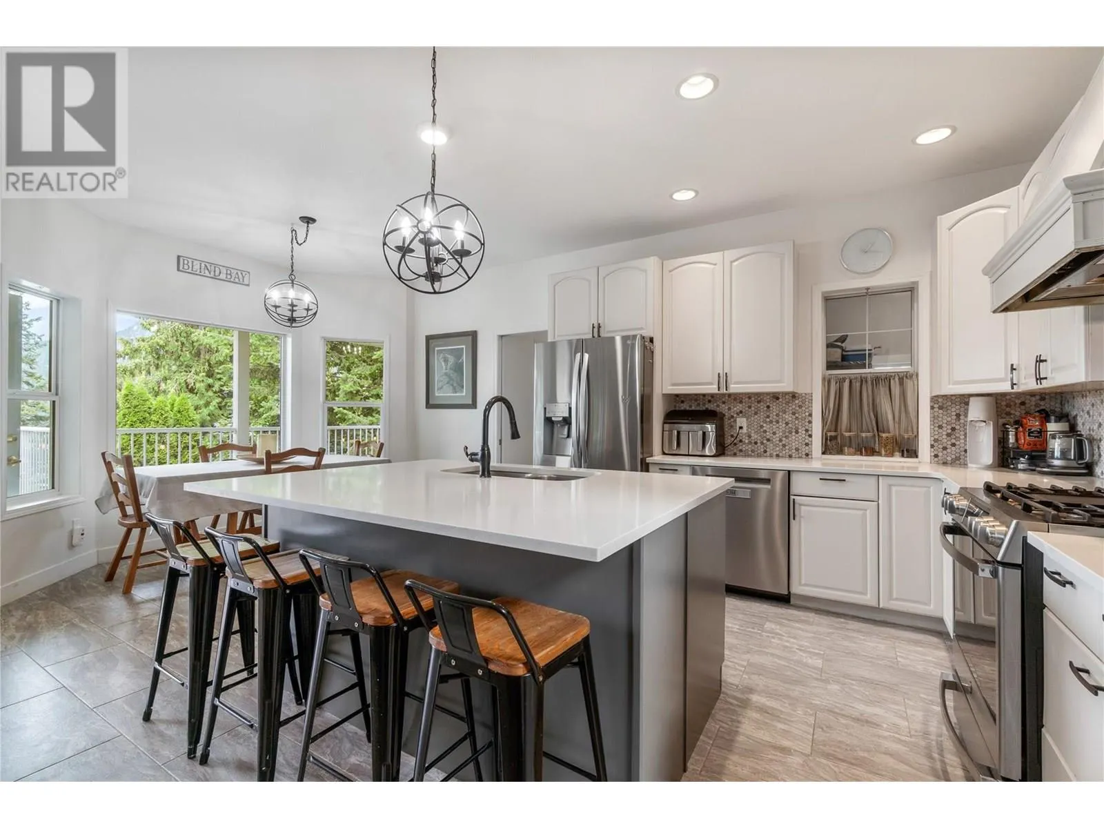 2662 Blind Bay Road