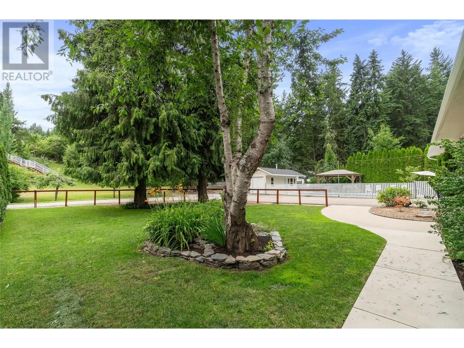 2662 Blind Bay Road