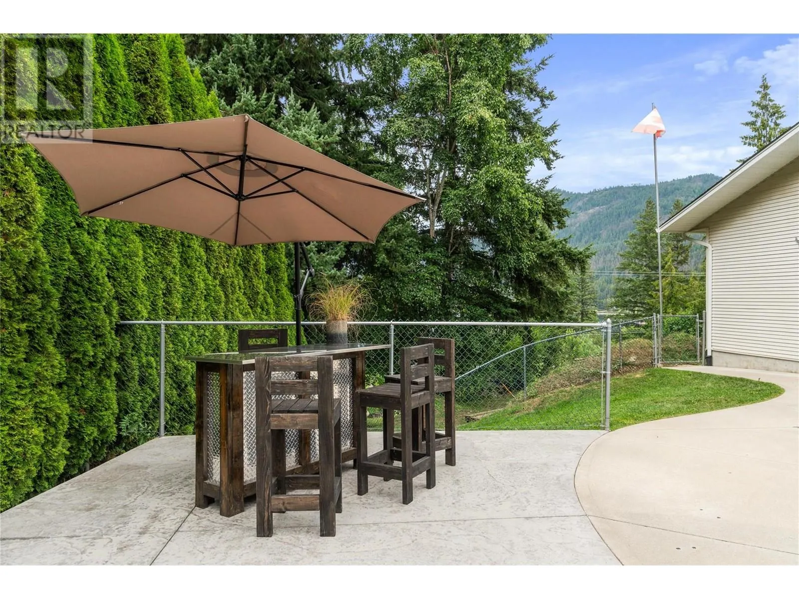 2662 Blind Bay Road