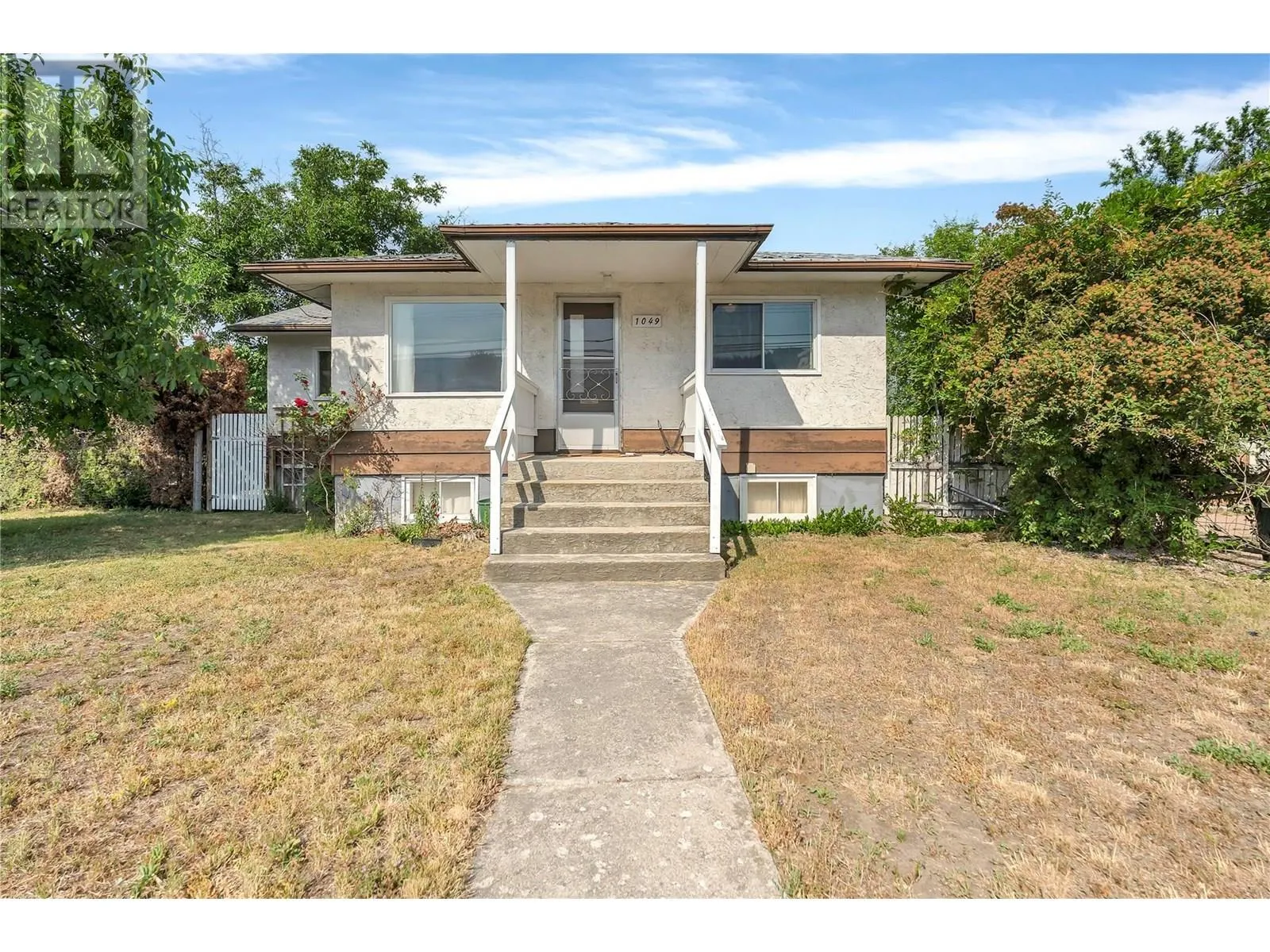 1049 Government Street