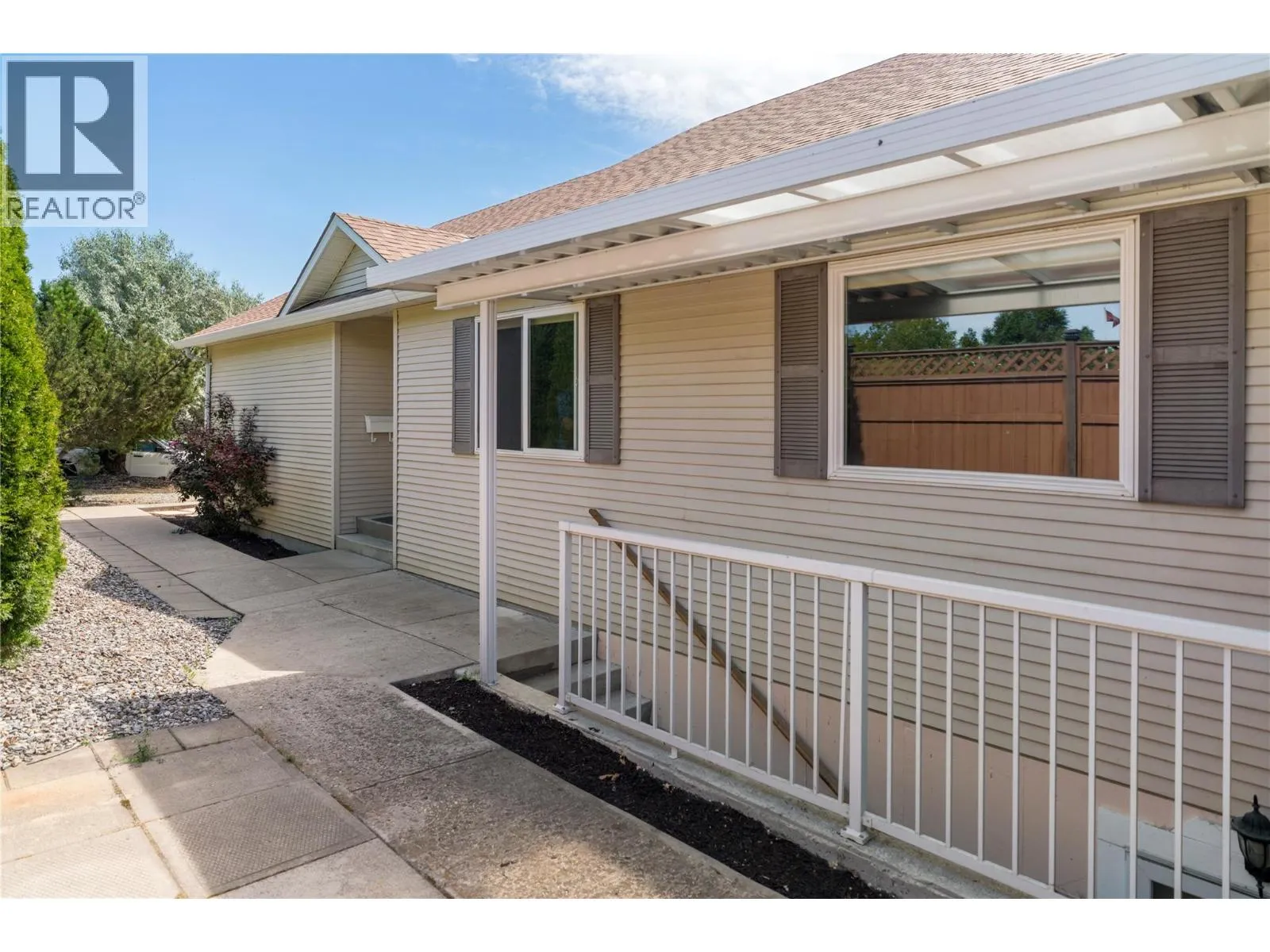 100 Verna Court