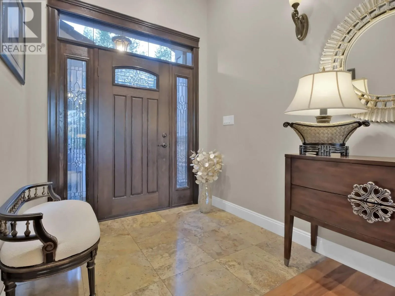 2011 Parkwood Drive