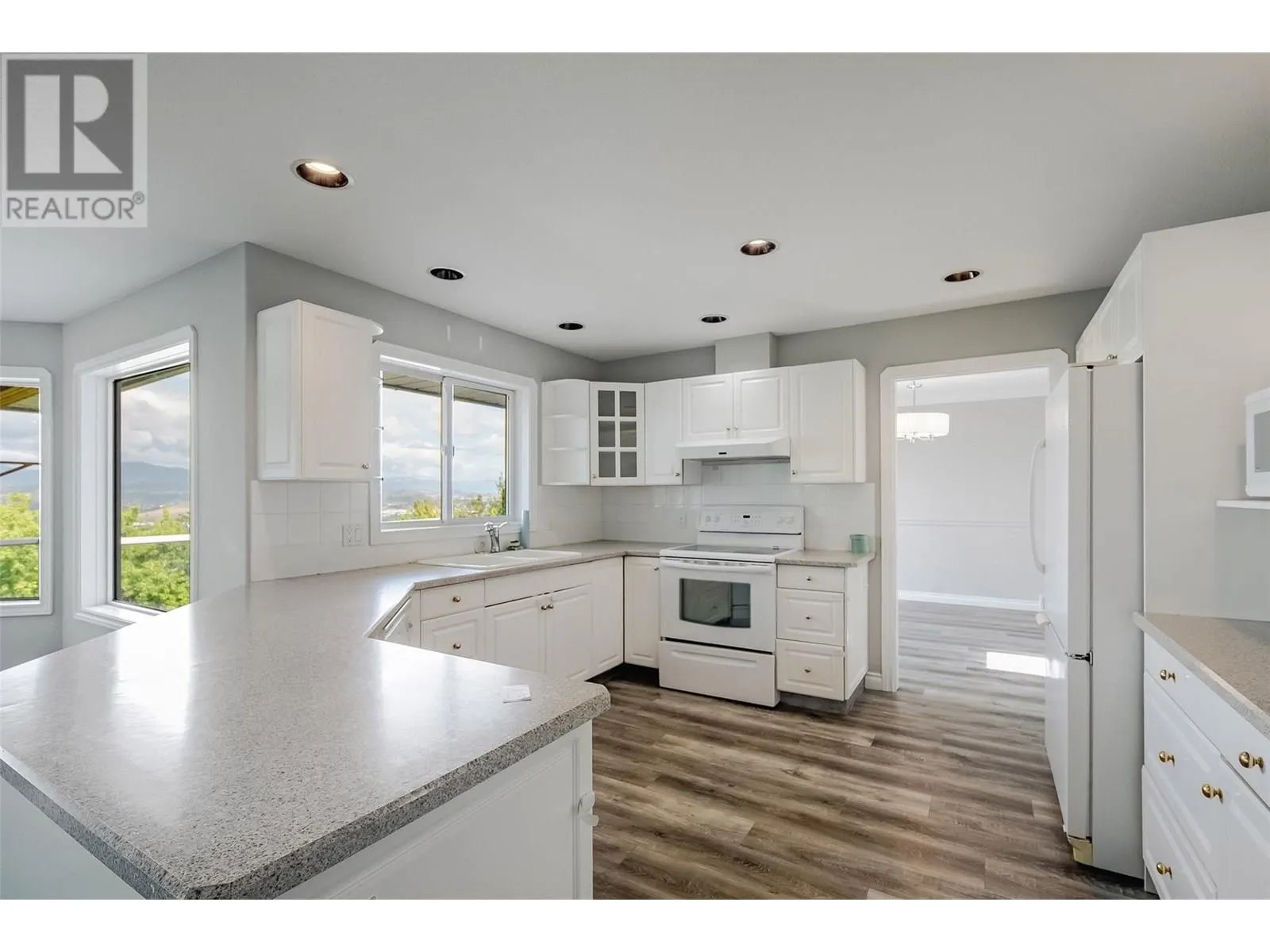 1180 Ray Road