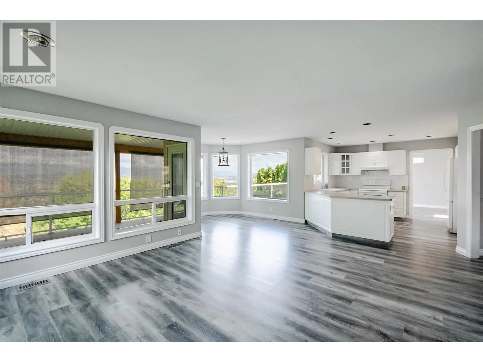 1180 Ray Road