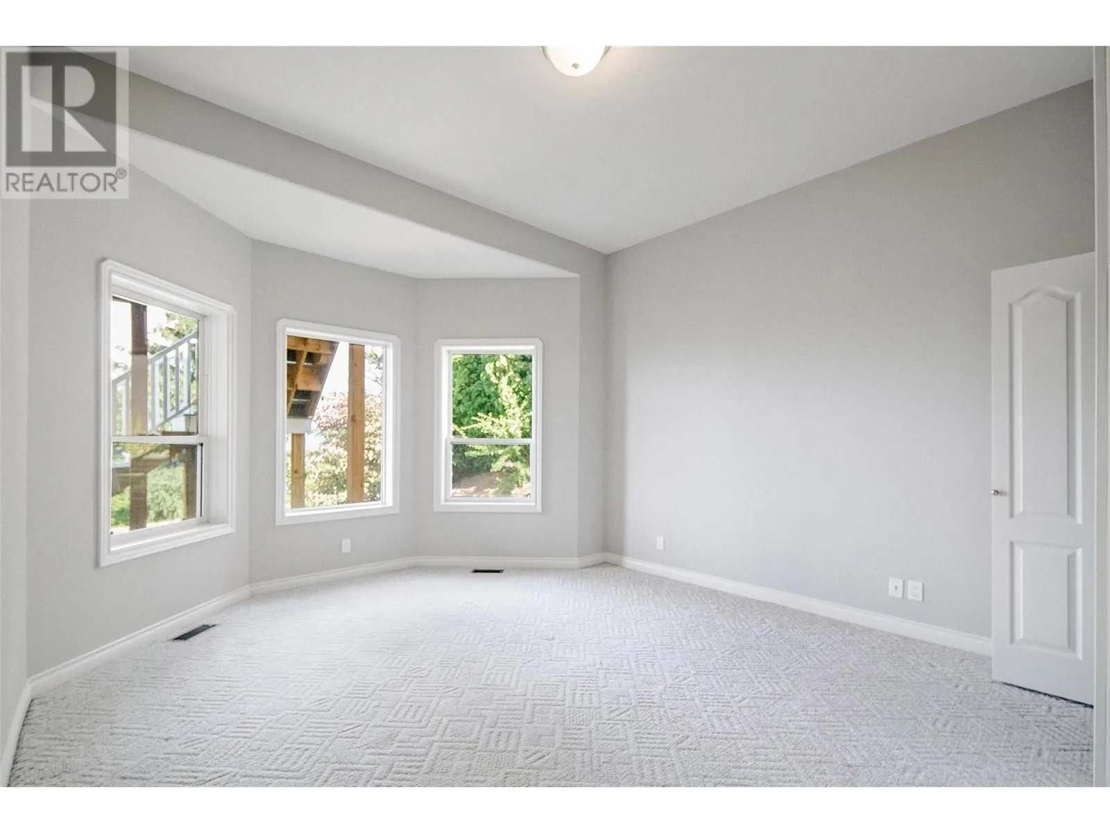 1180 Ray Road