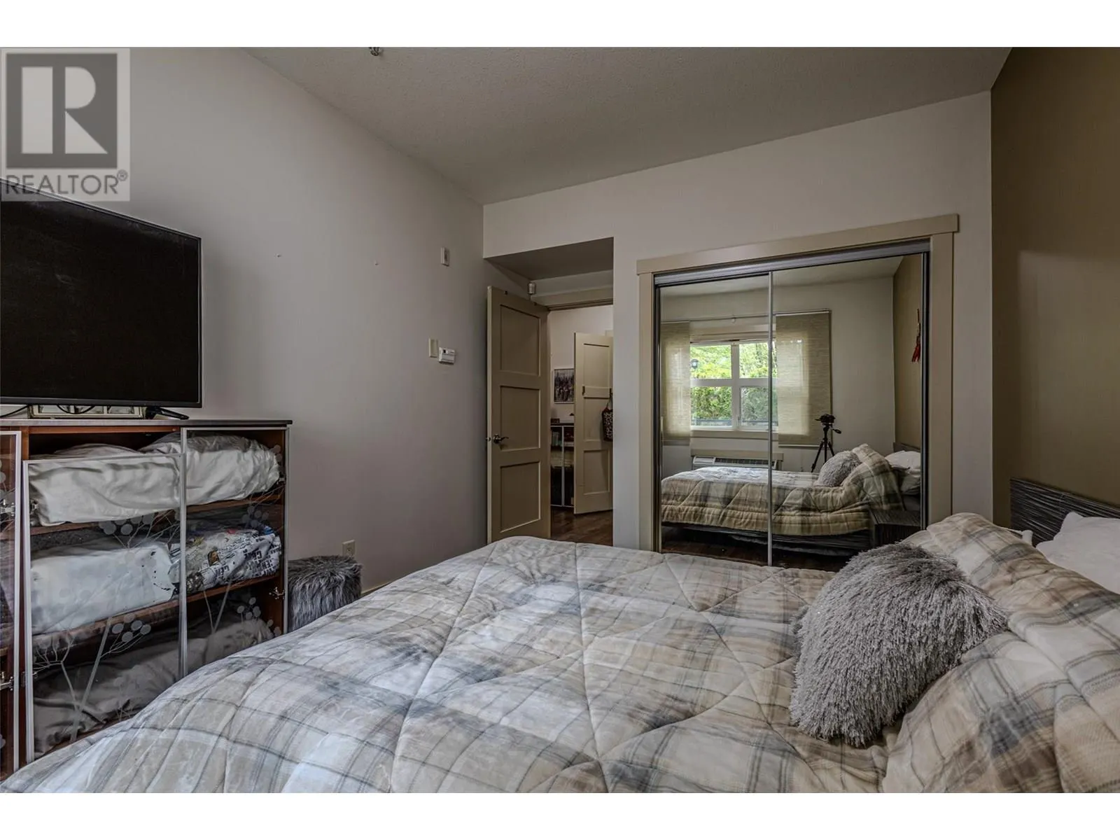 700 Martin Avenue Unit# 106