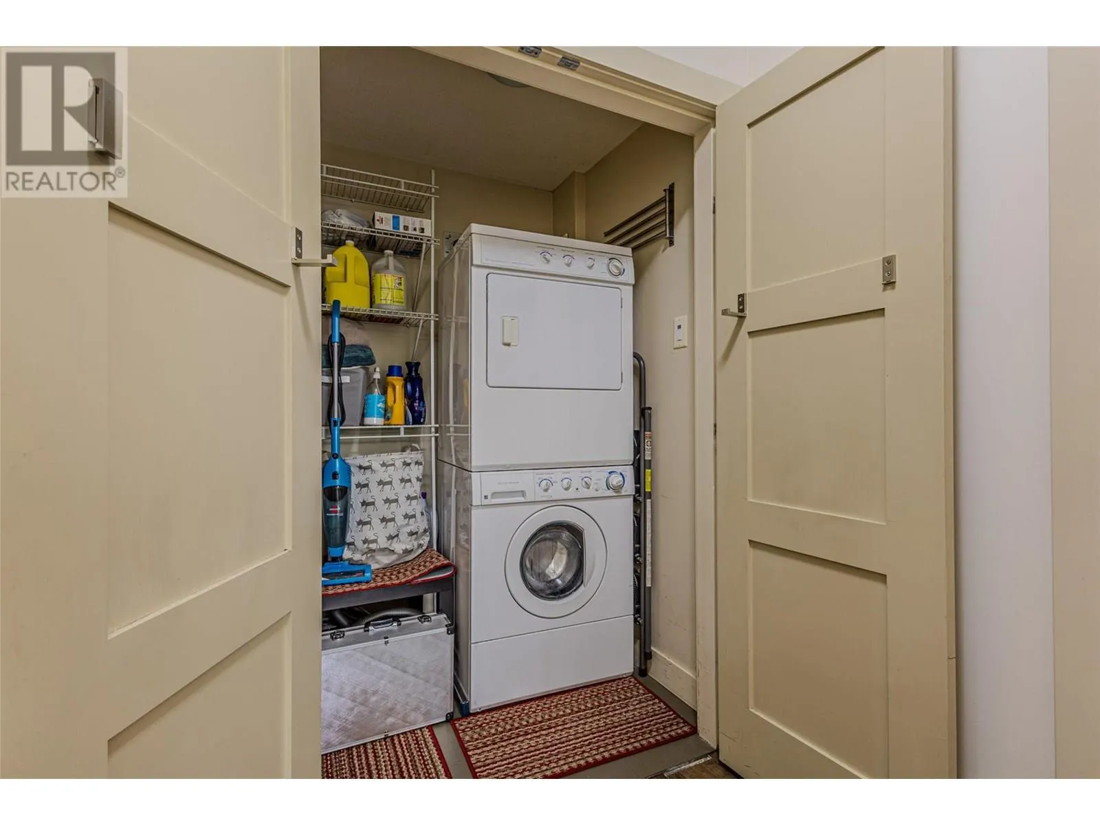 700 Martin Avenue Unit# 106