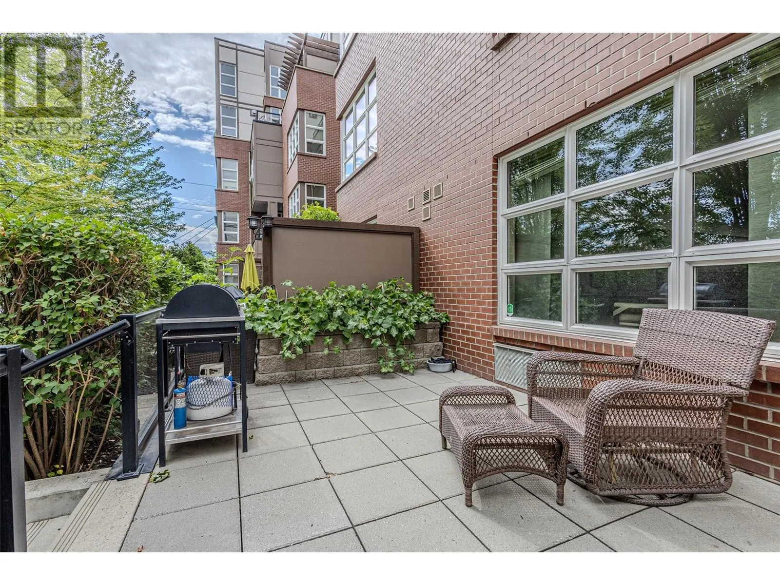 700 Martin Avenue Unit# 106