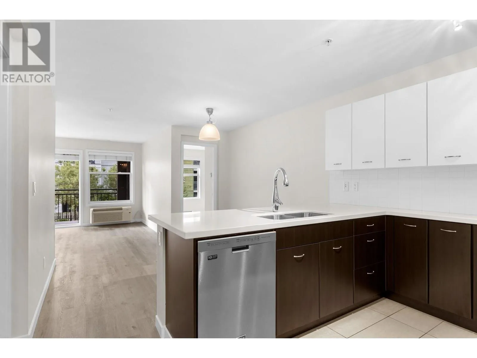 533 Yates Road Unit# 215