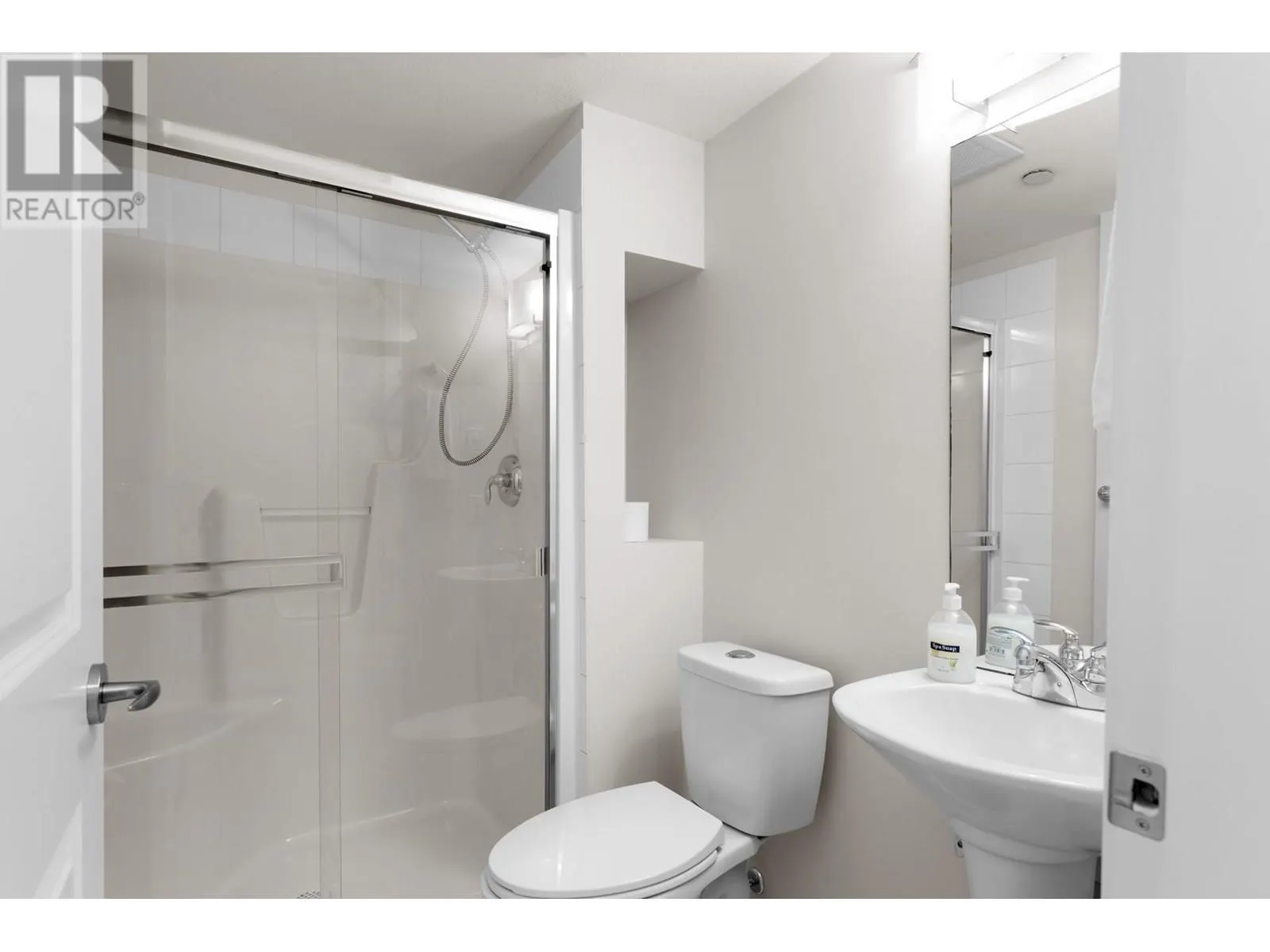 533 Yates Road Unit# 215