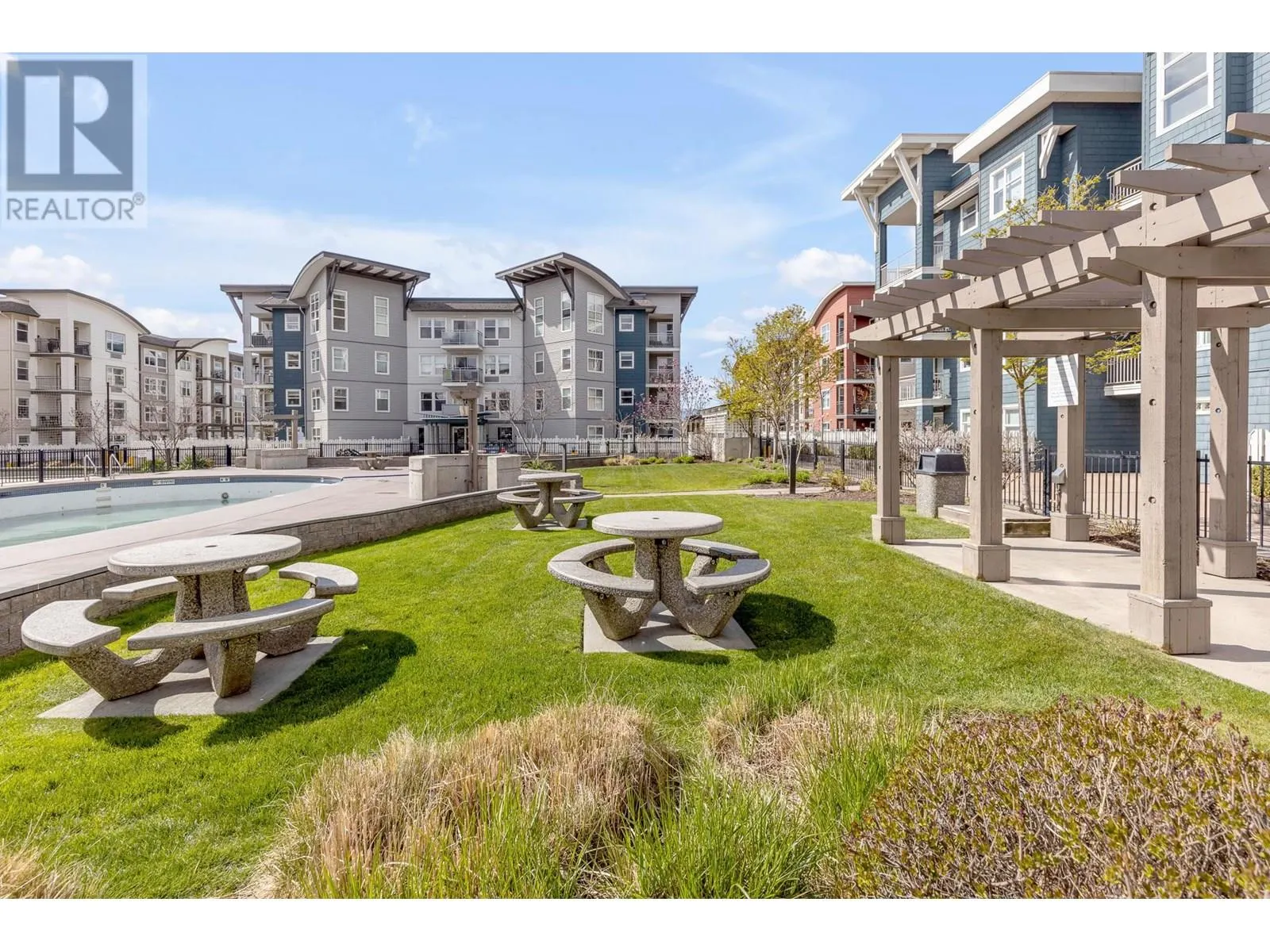 533 Yates Road Unit# 215