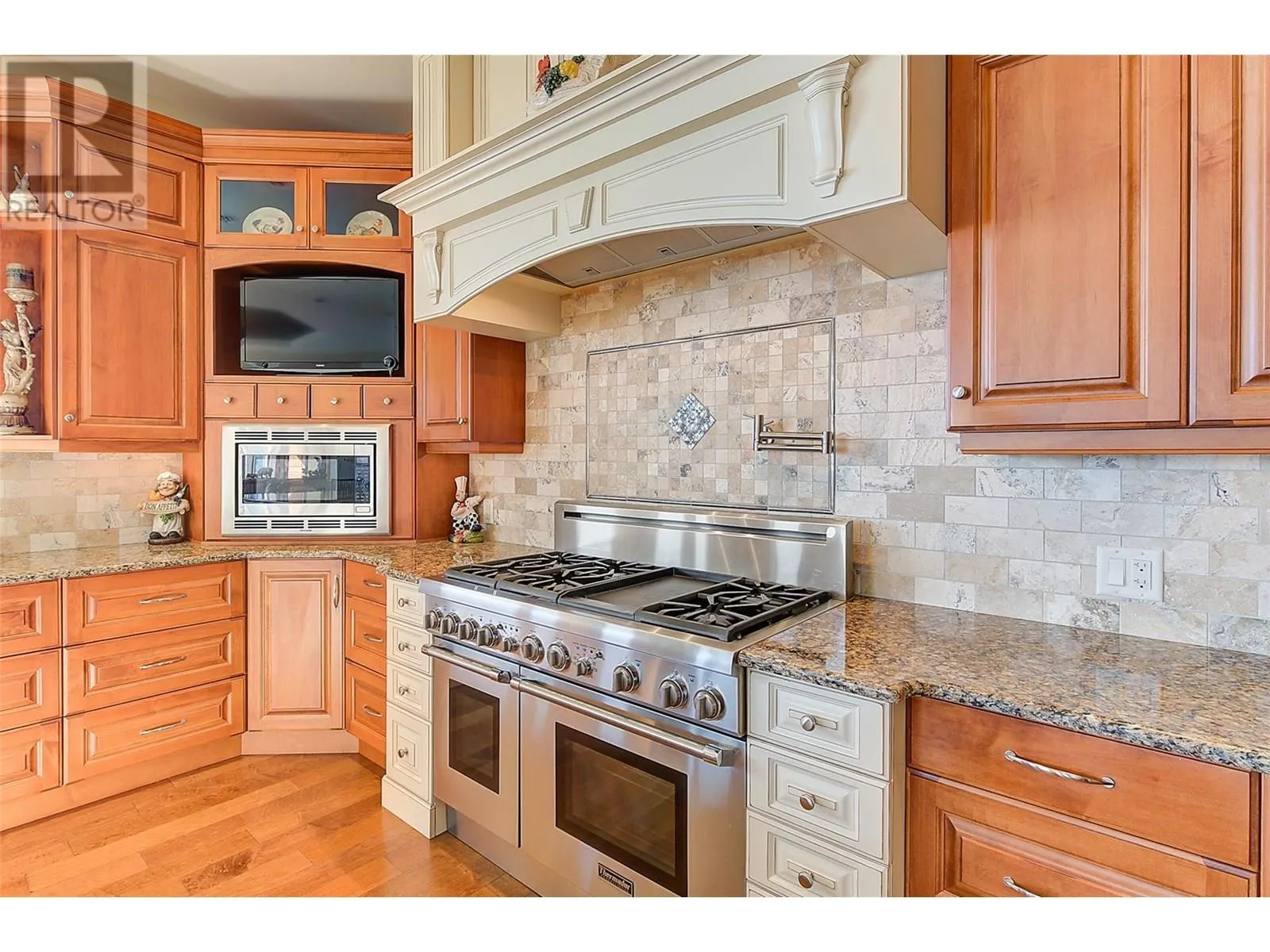 2513 Casa Palmero Drive