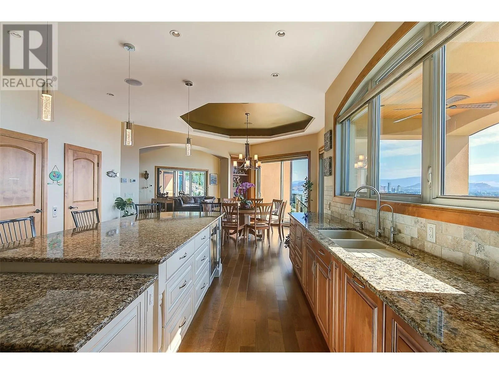 2513 Casa Palmero Drive