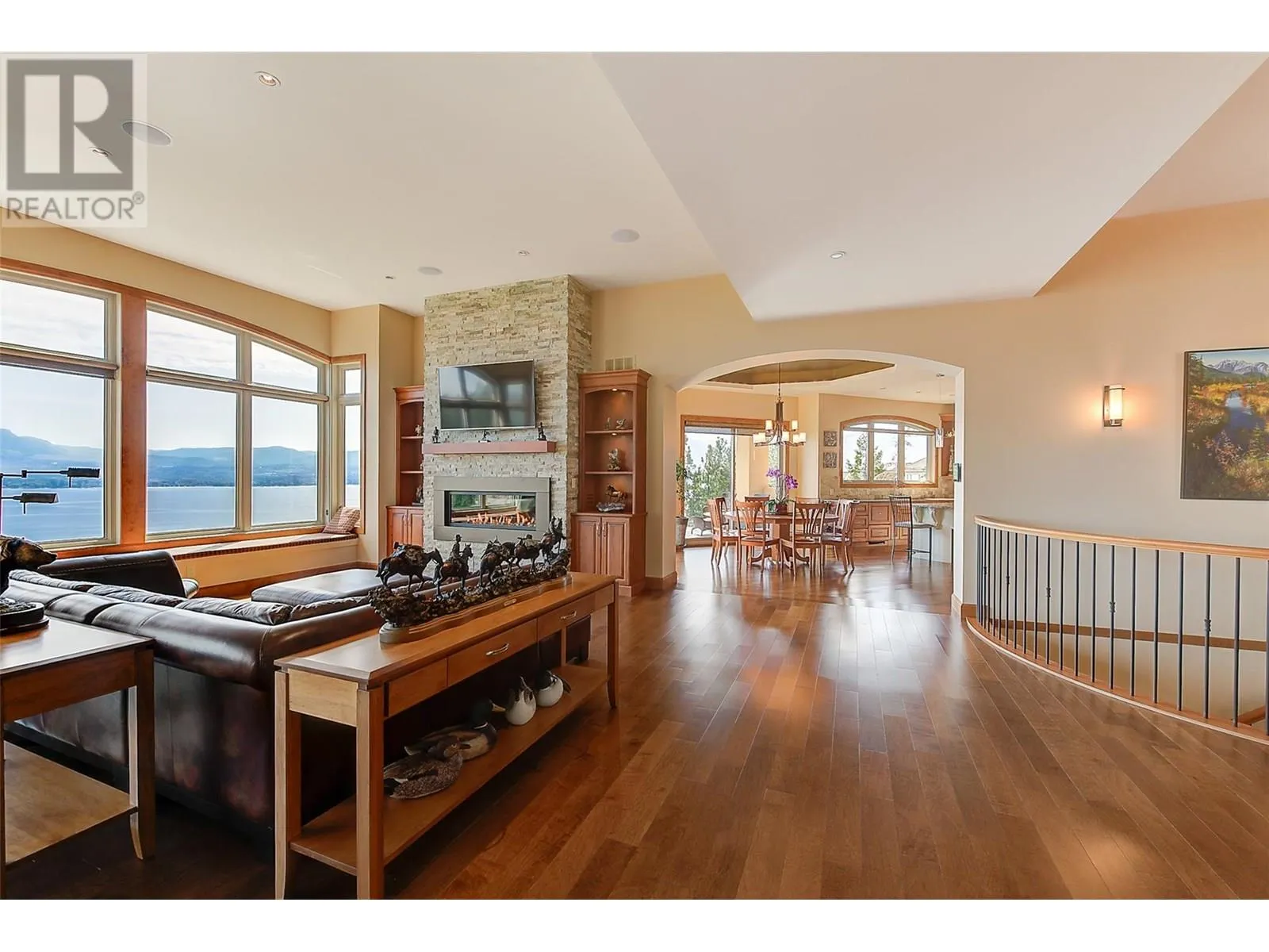 2513 Casa Palmero Drive