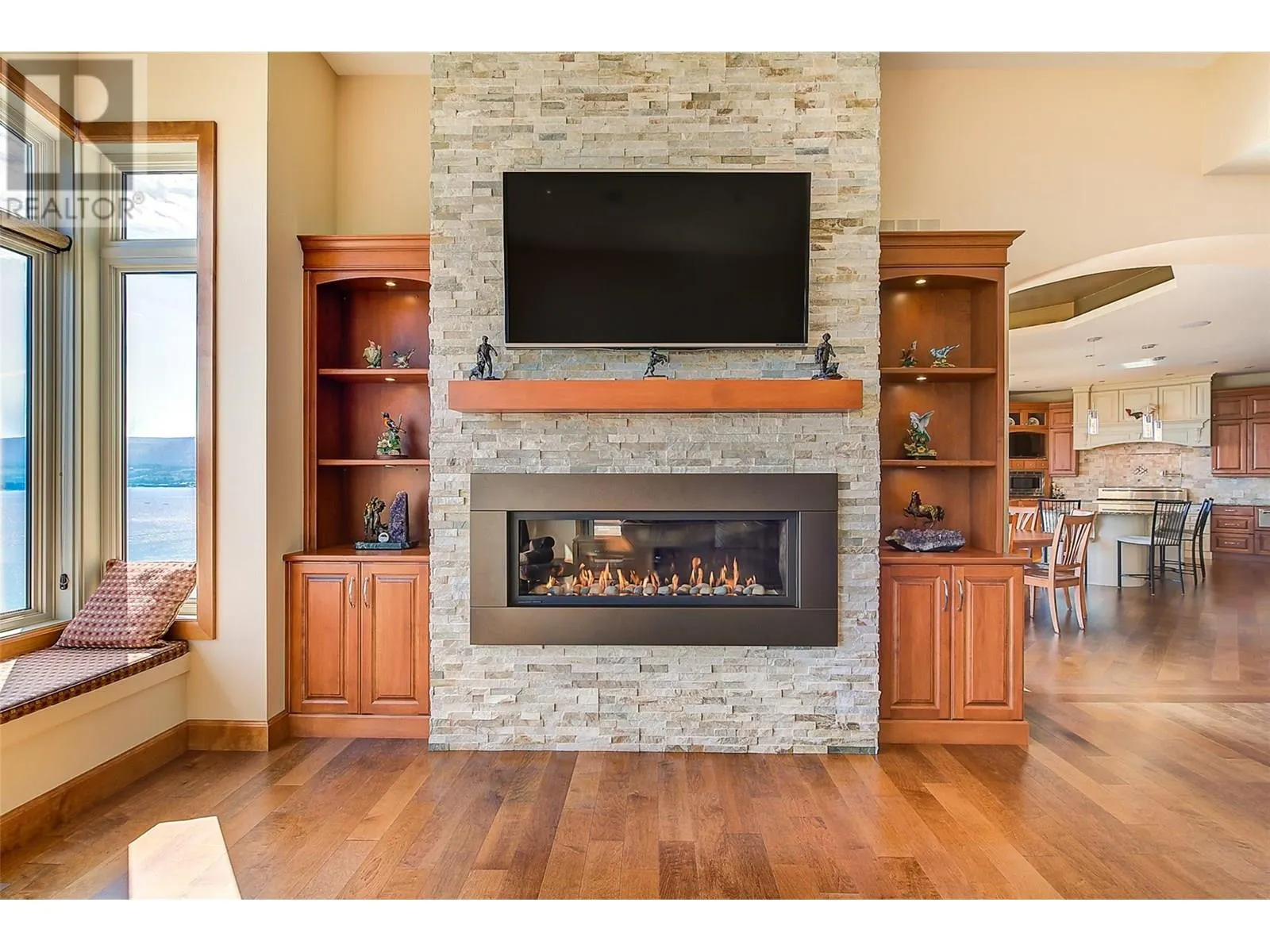 2513 Casa Palmero Drive
