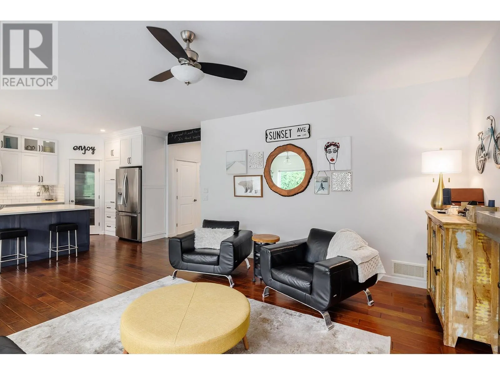 2165 Shelby Crescent
