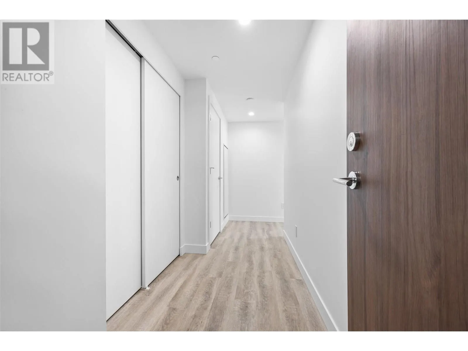 238 Leon Avenue Unit# 1808