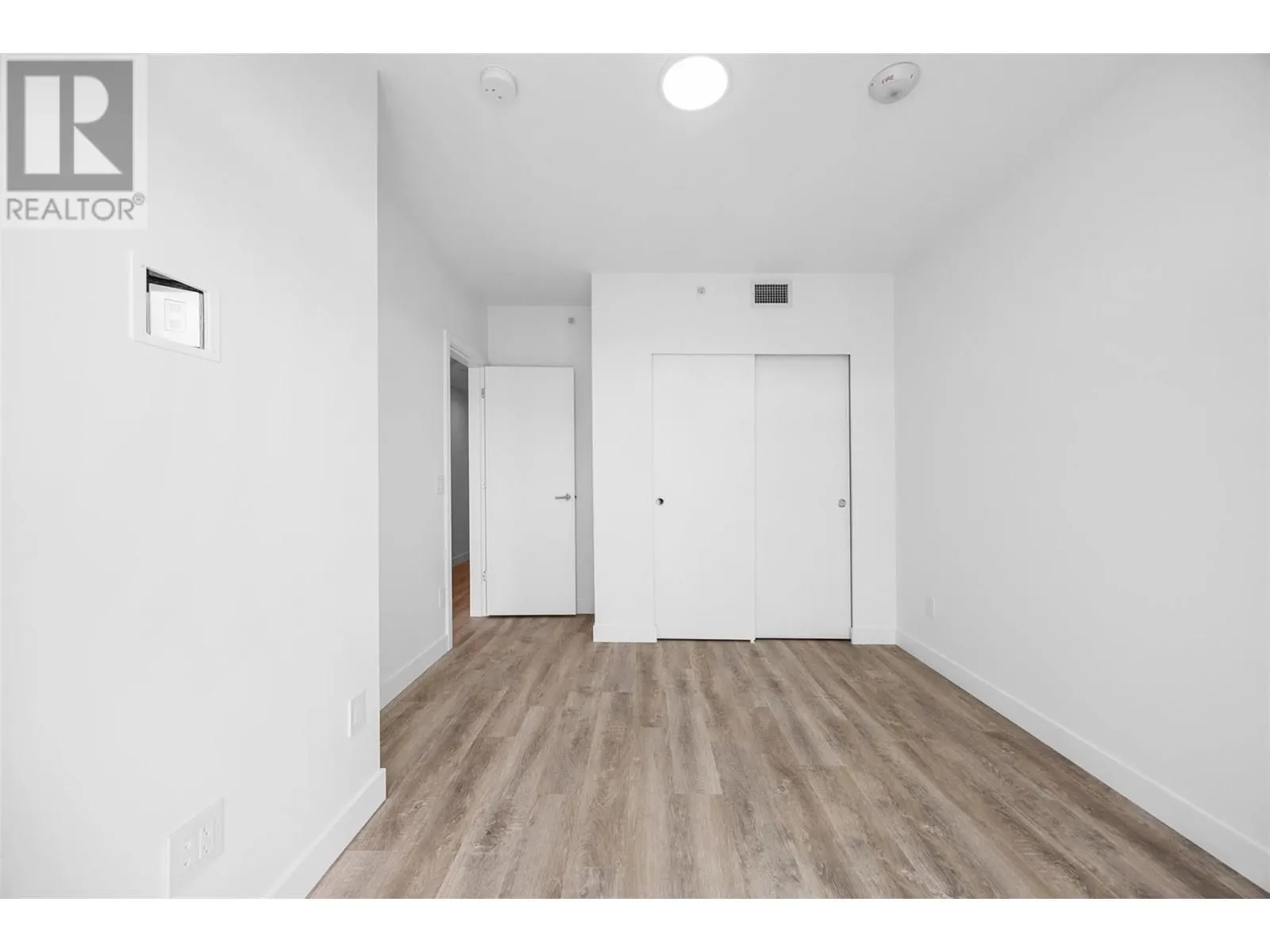 238 Leon Avenue Unit# 1808