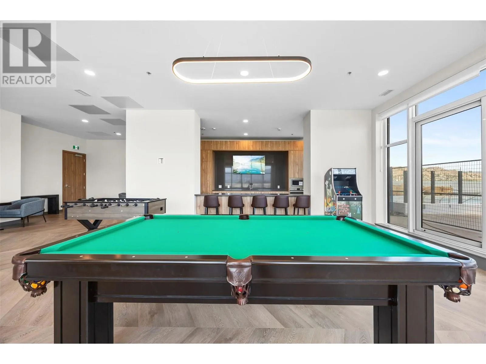 238 Leon Avenue Unit# 1808