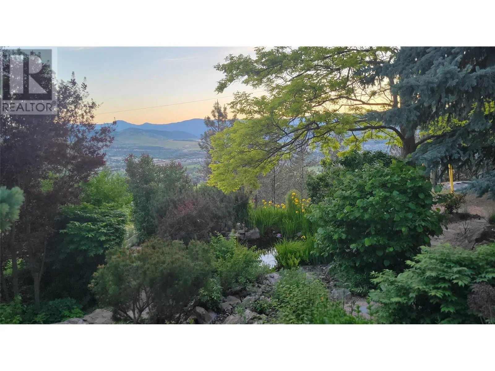1294 Galiano Road