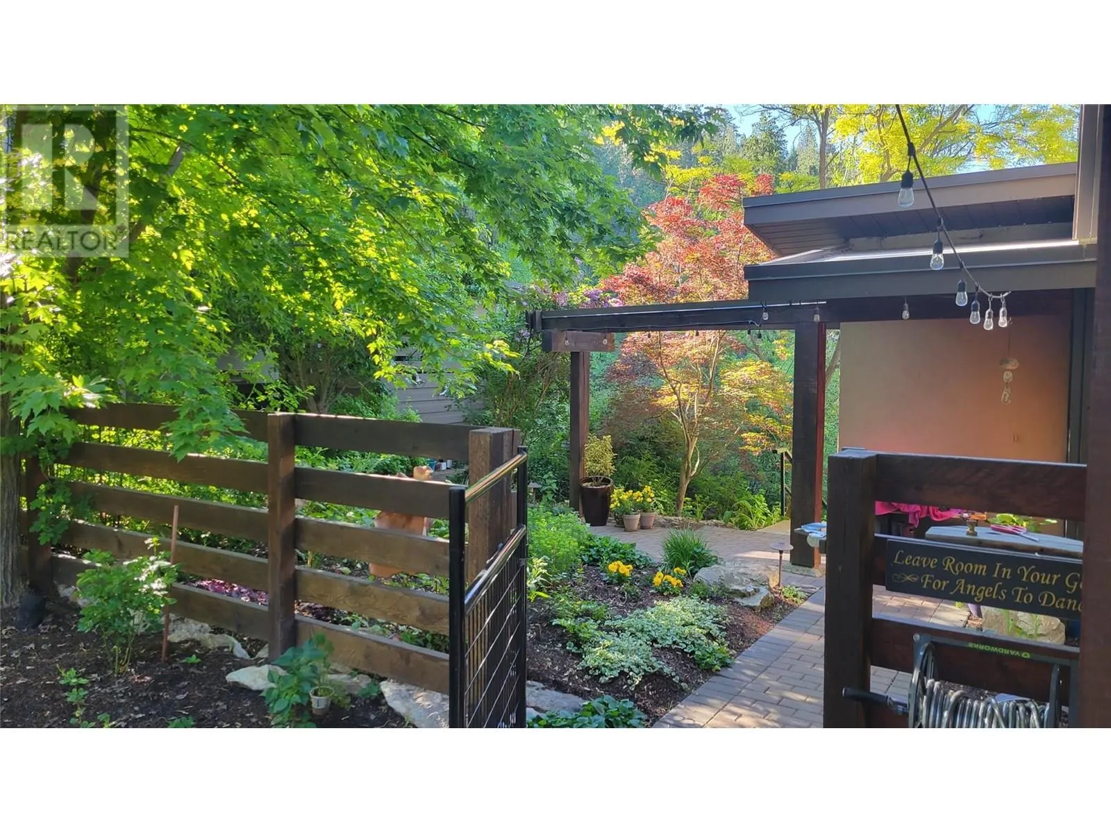 1294 Galiano Road