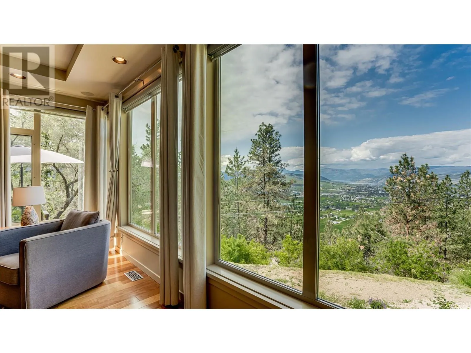 1294 Galiano Road