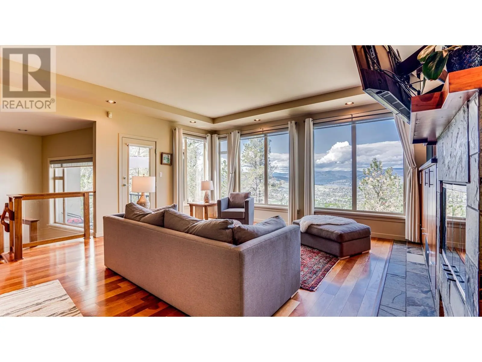 1294 Galiano Road