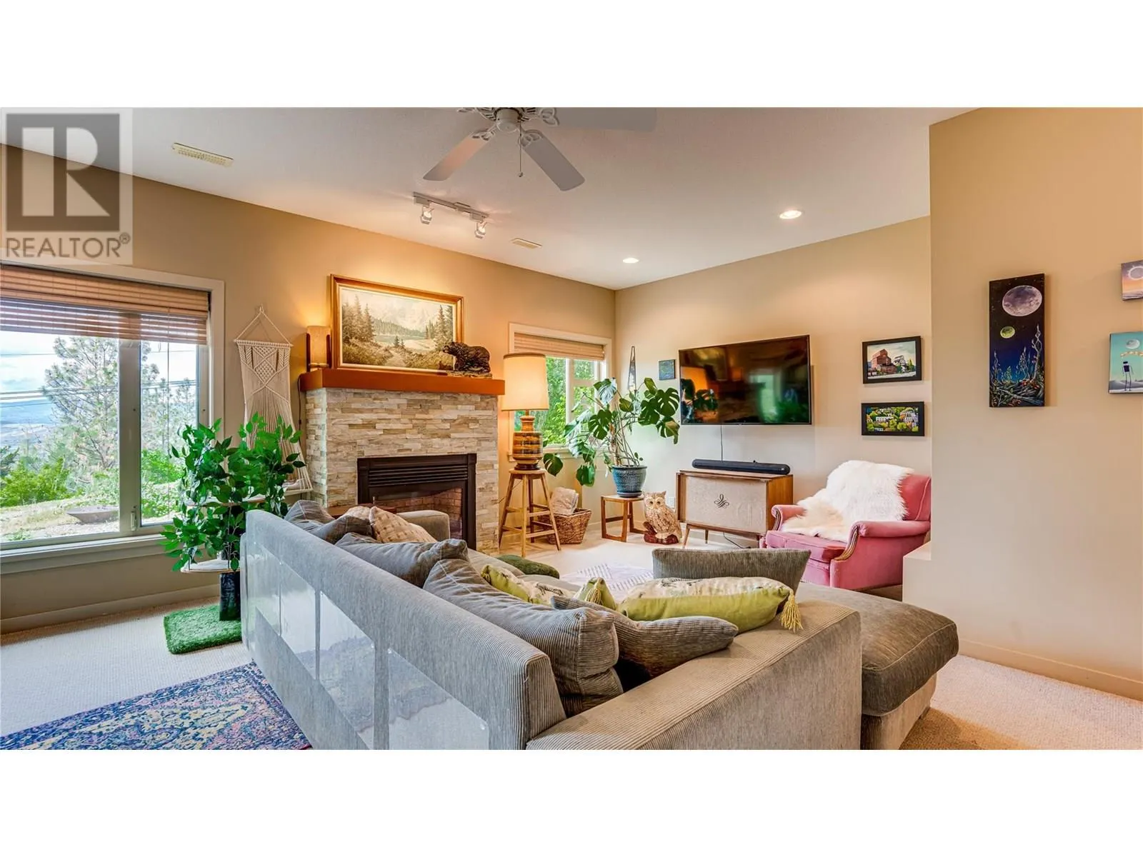 1294 Galiano Road
