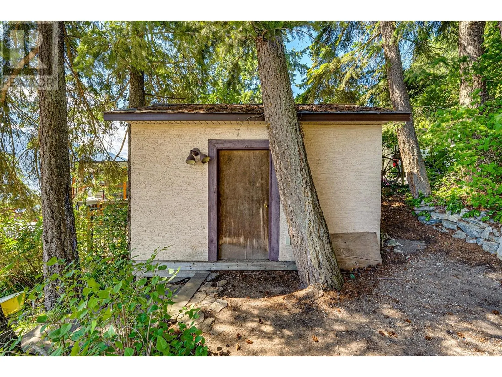 4742 Sunnybrae Canoe Point Road