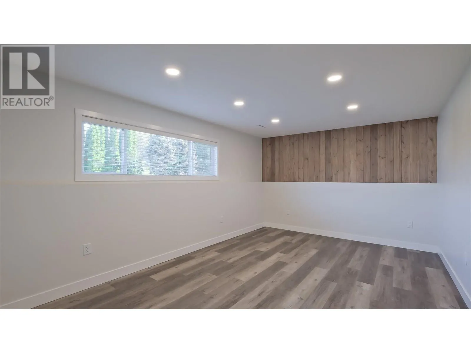 4741 Parkdale Crescent
