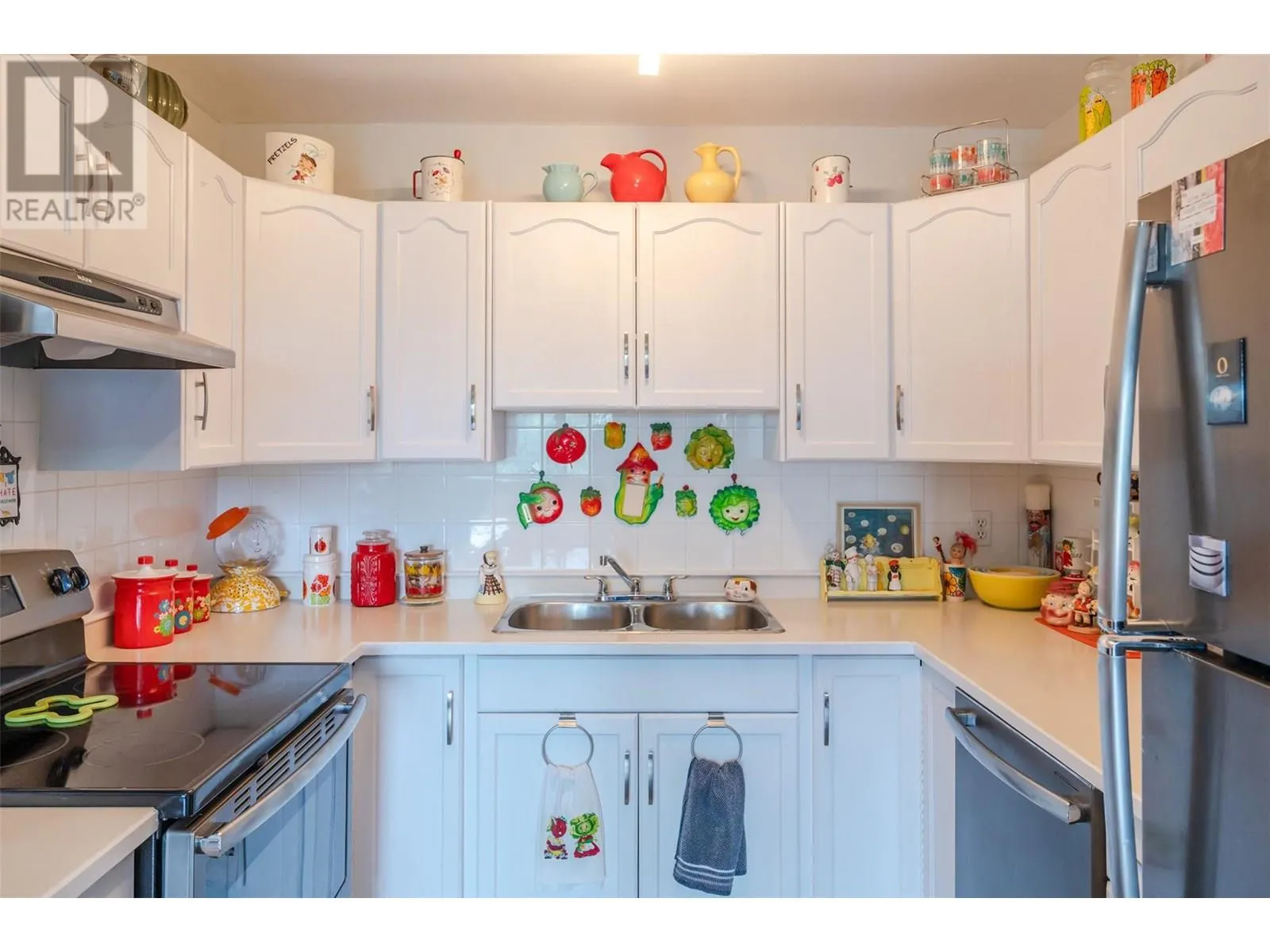 865 MAIN Street Unit# 305