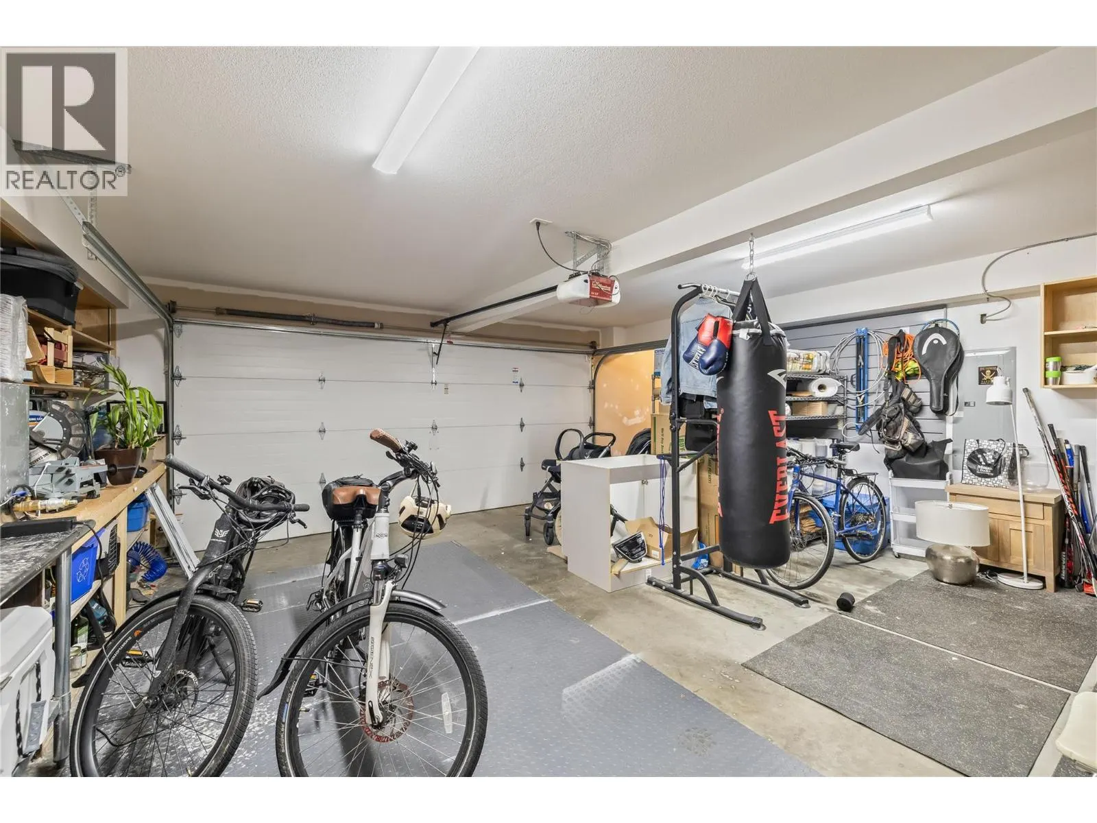 2223 Sunview Drive