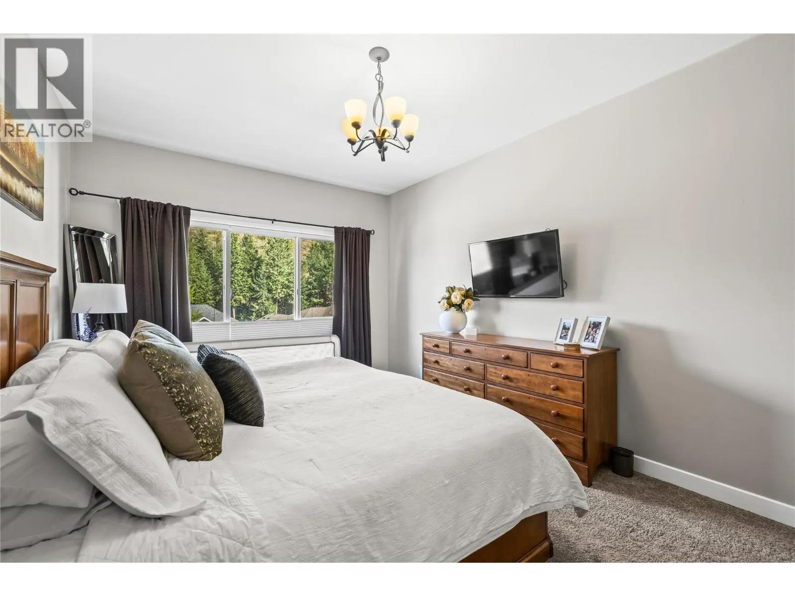 2223 Sunview Drive