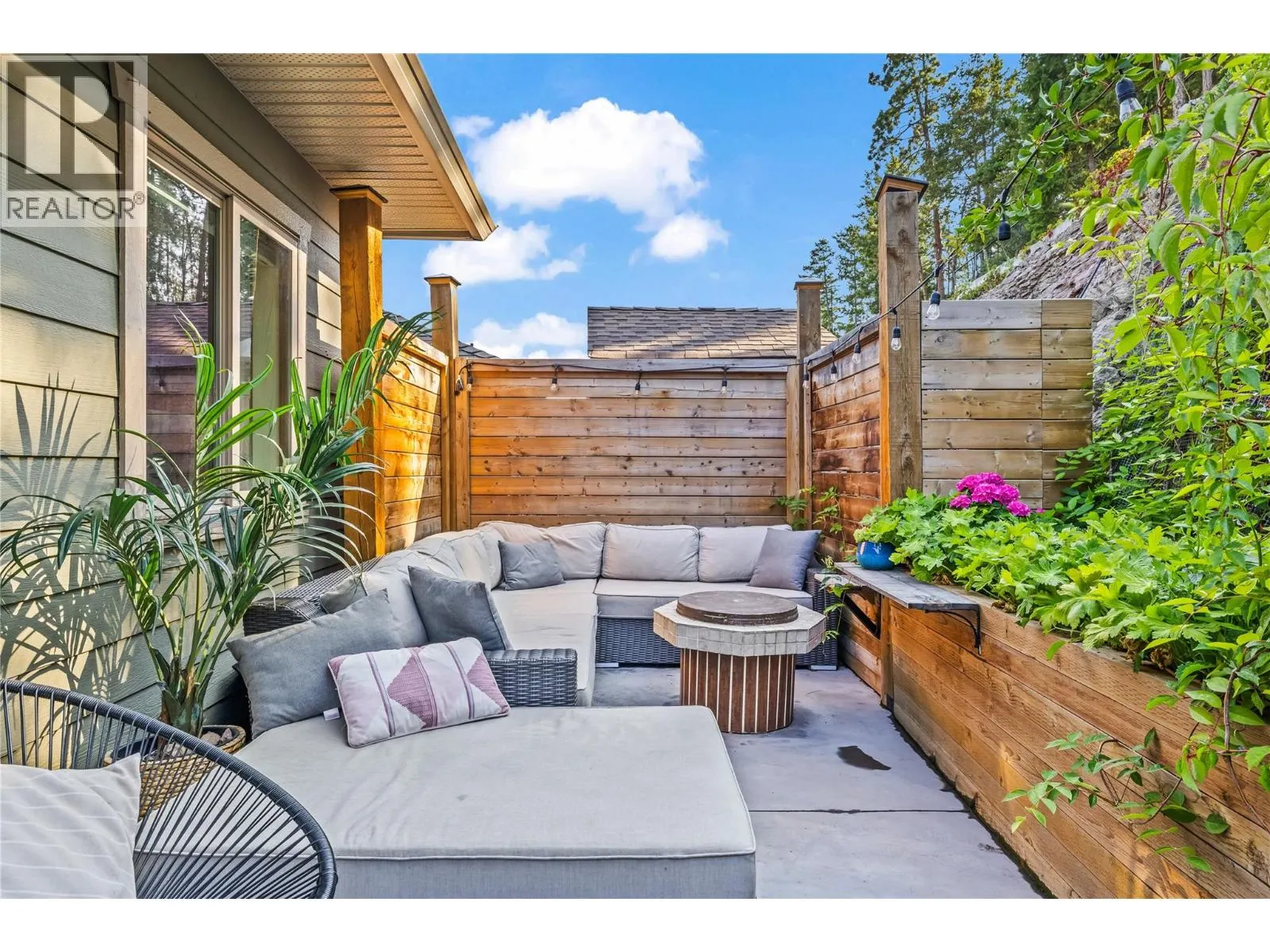 2223 Sunview Drive