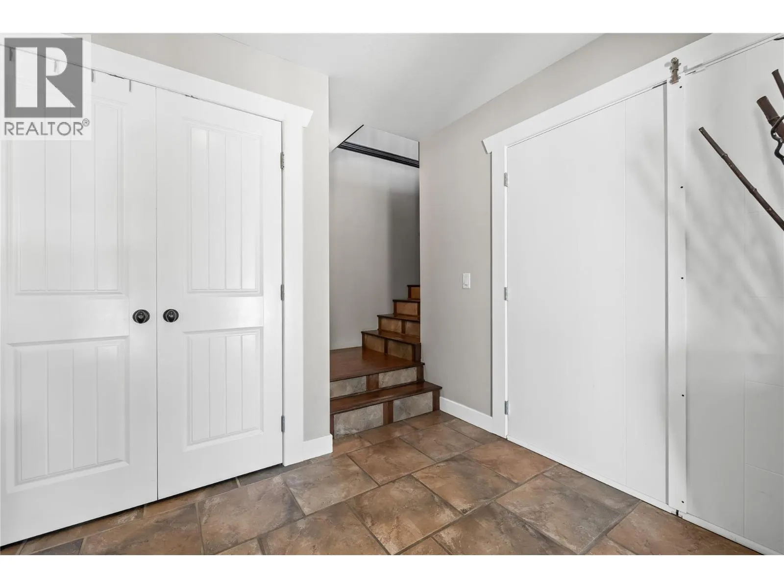 2223 Sunview Drive