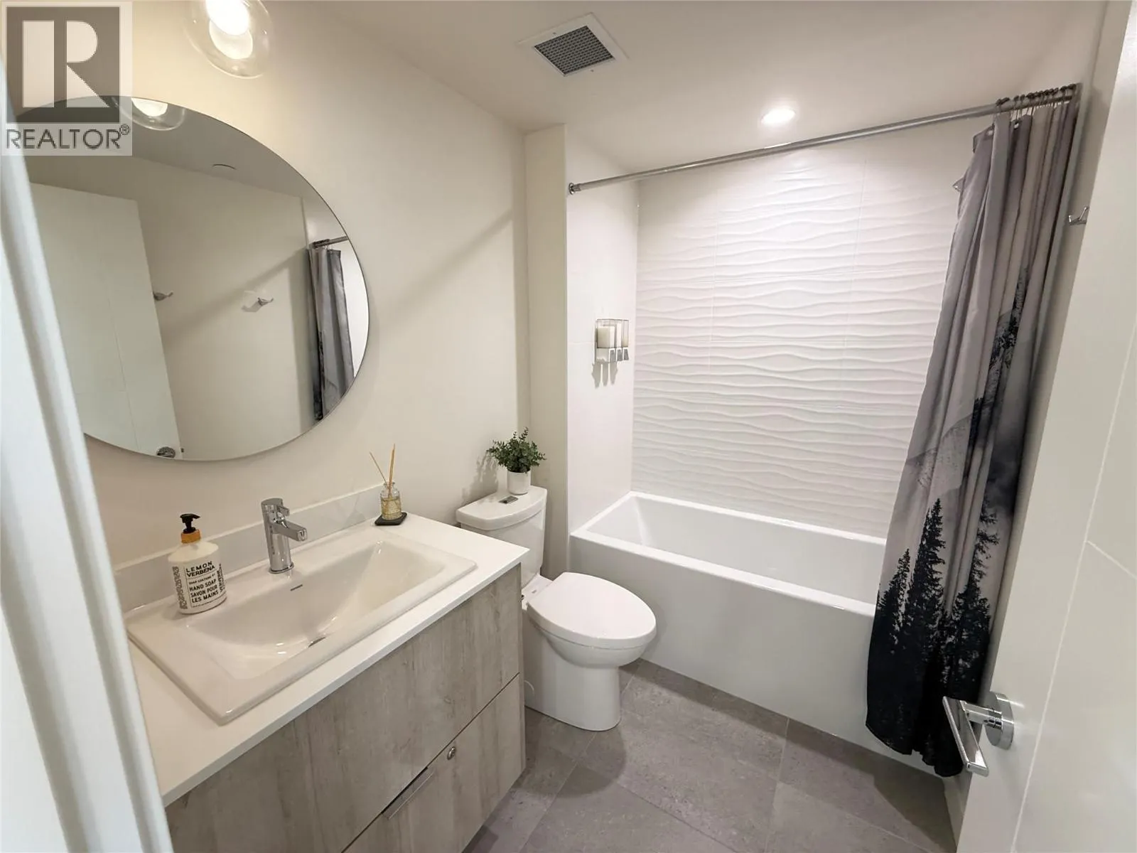 3699 Capozzi Road Unit# 1301