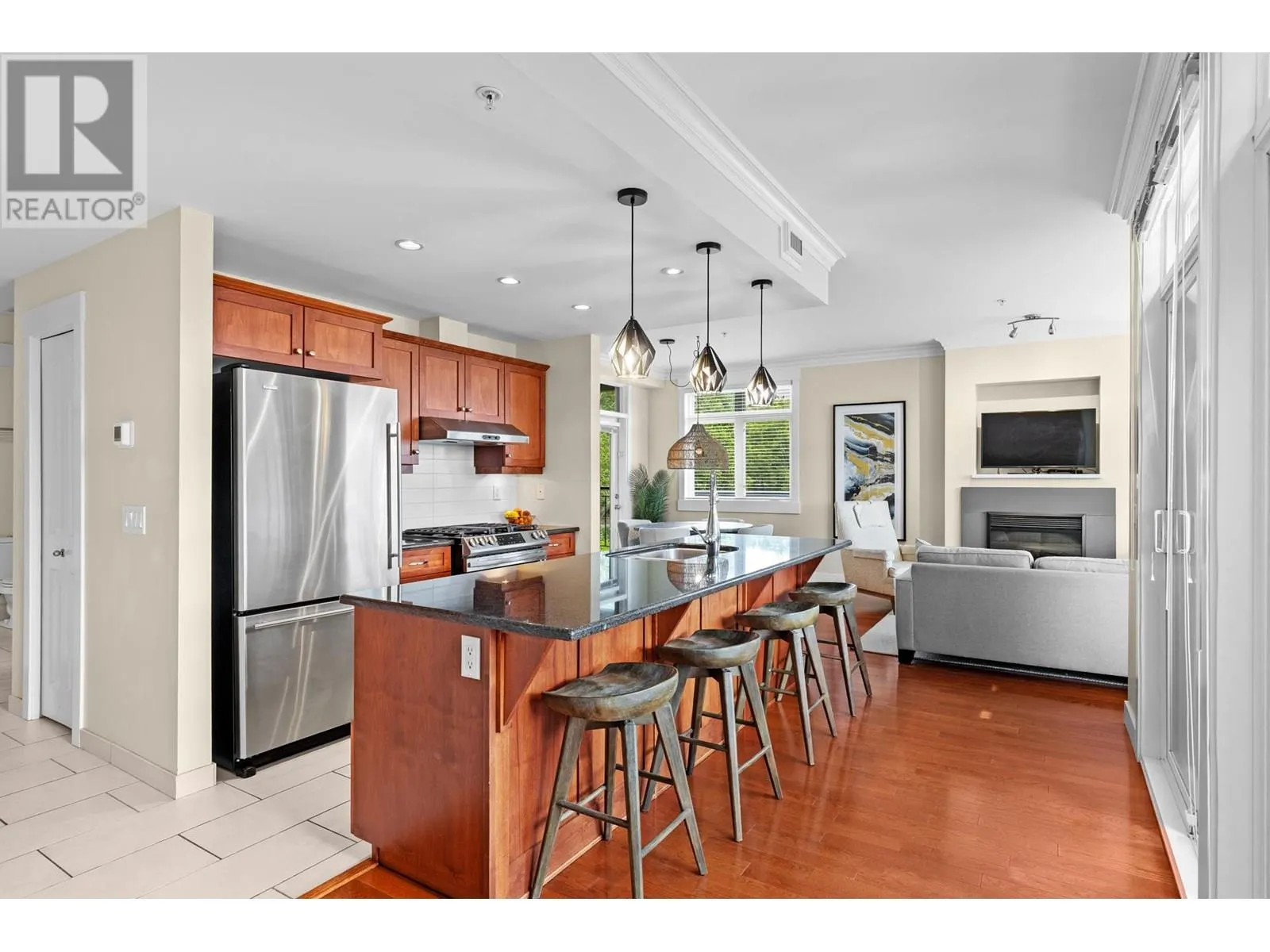 2901 Abbott Street Unit# 204