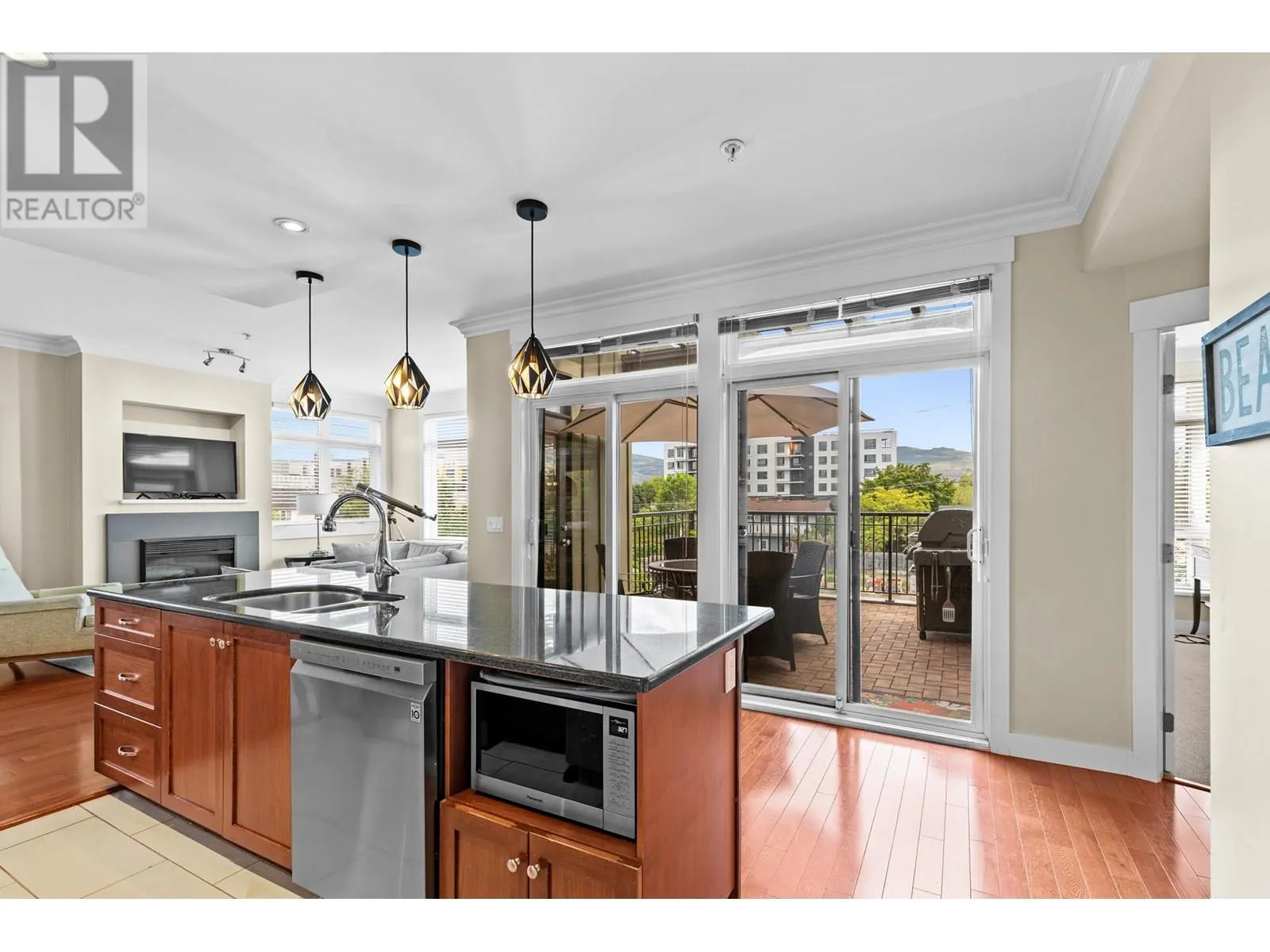 2901 Abbott Street Unit# 204