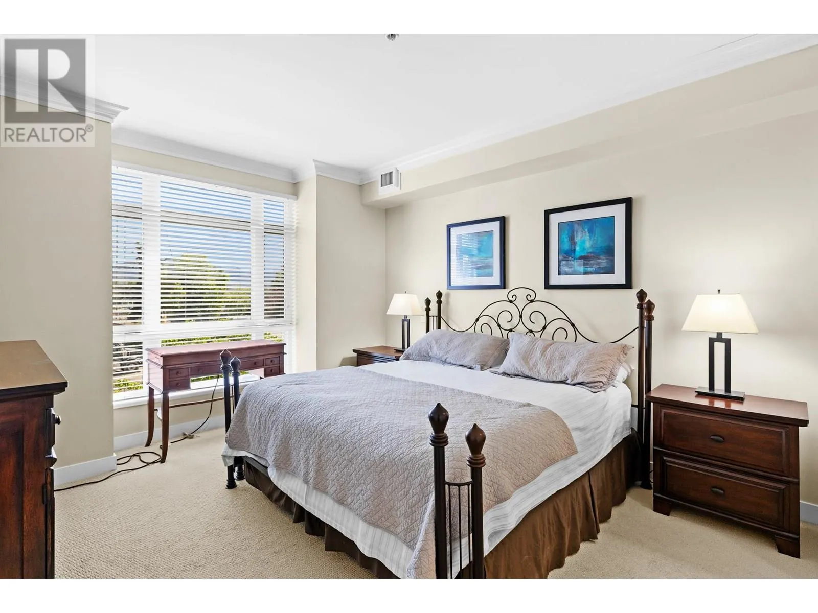 2901 Abbott Street Unit# 204