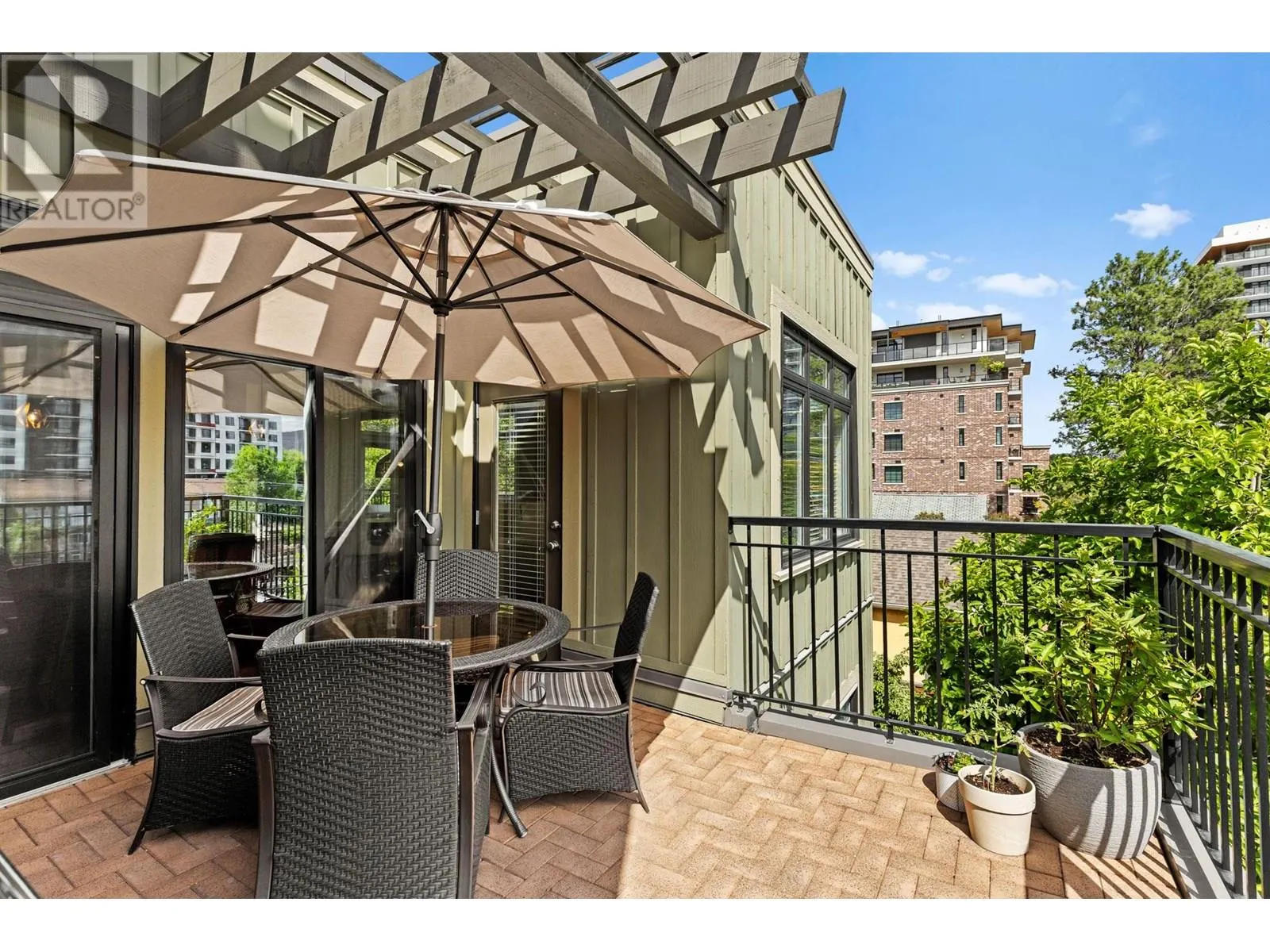 2901 Abbott Street Unit# 204
