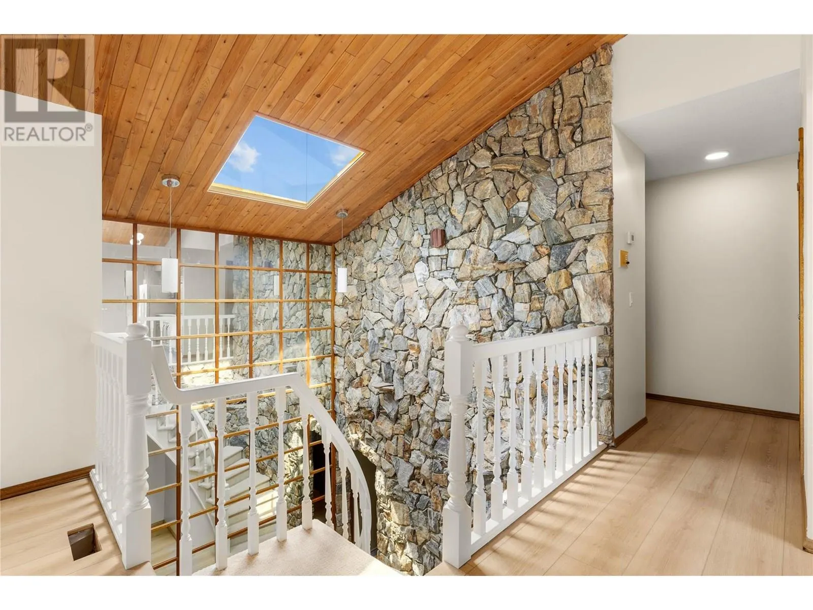 1440 Green Bay Road