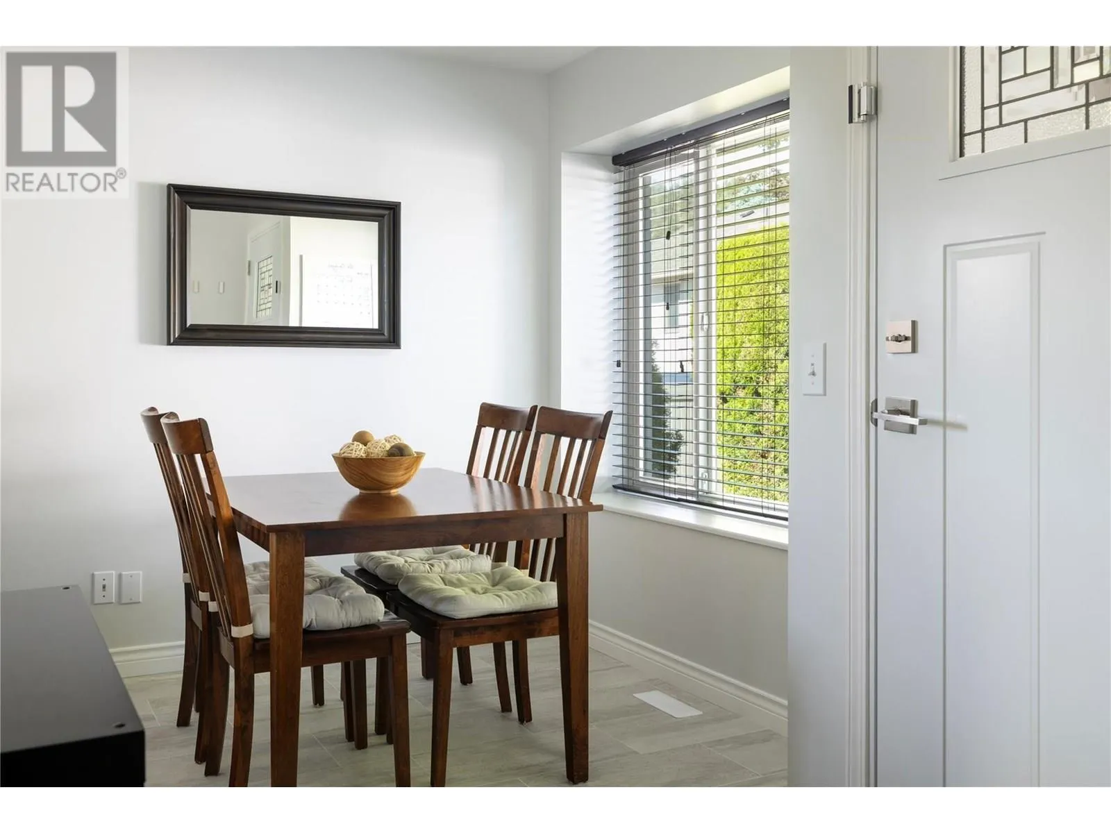 1853 Edgehill Avenue Unit# 28