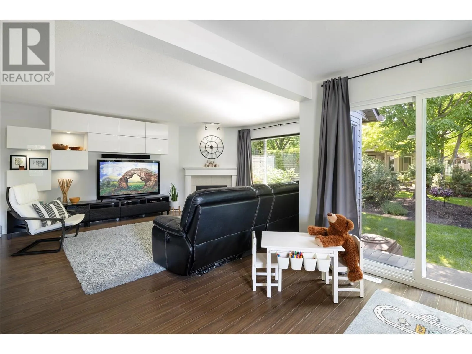 1853 Edgehill Avenue Unit# 28