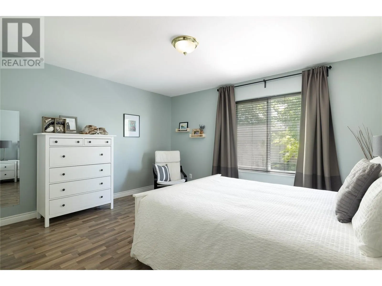 1853 Edgehill Avenue Unit# 28