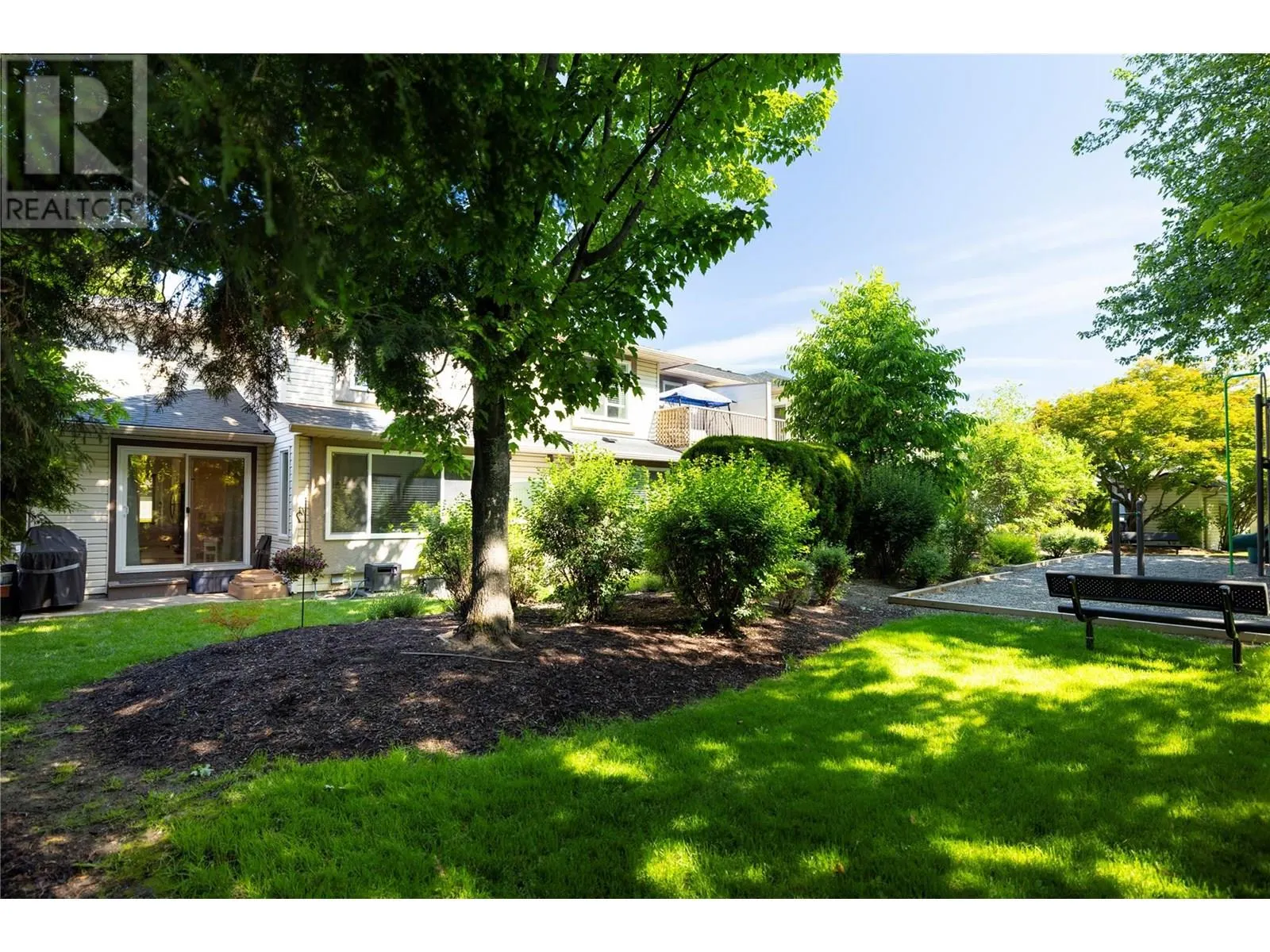 1853 Edgehill Avenue Unit# 28