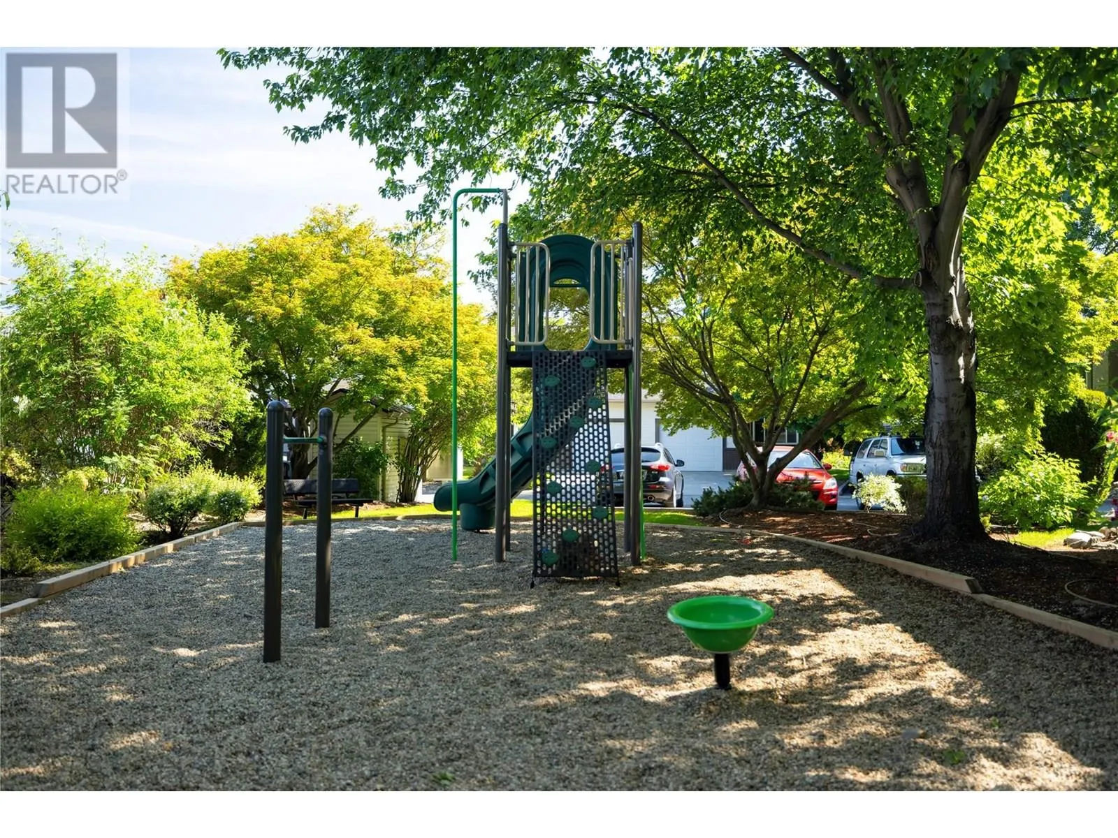 1853 Edgehill Avenue Unit# 28