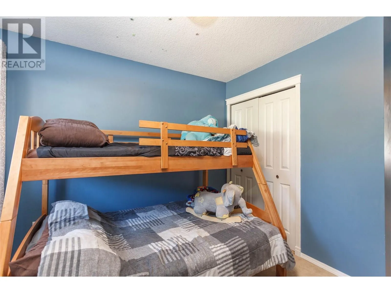 2230 Linea Crescent