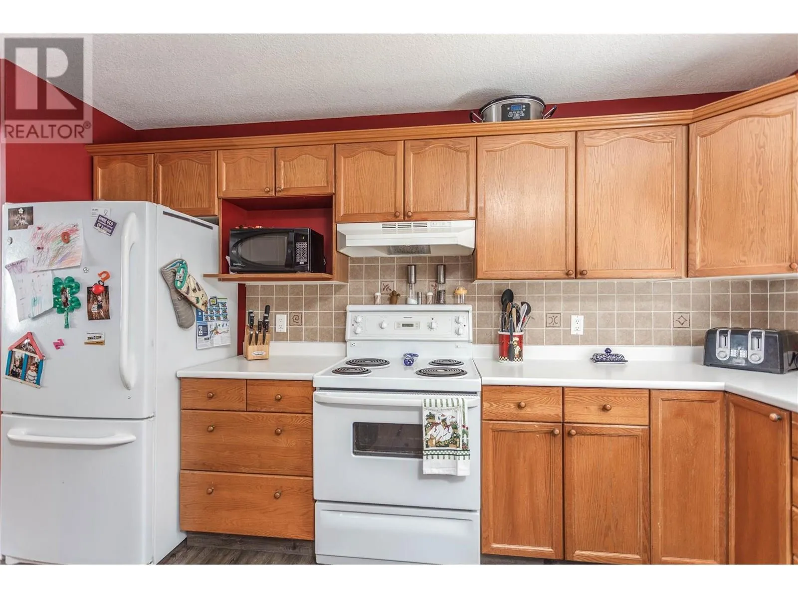 2230 Linea Crescent