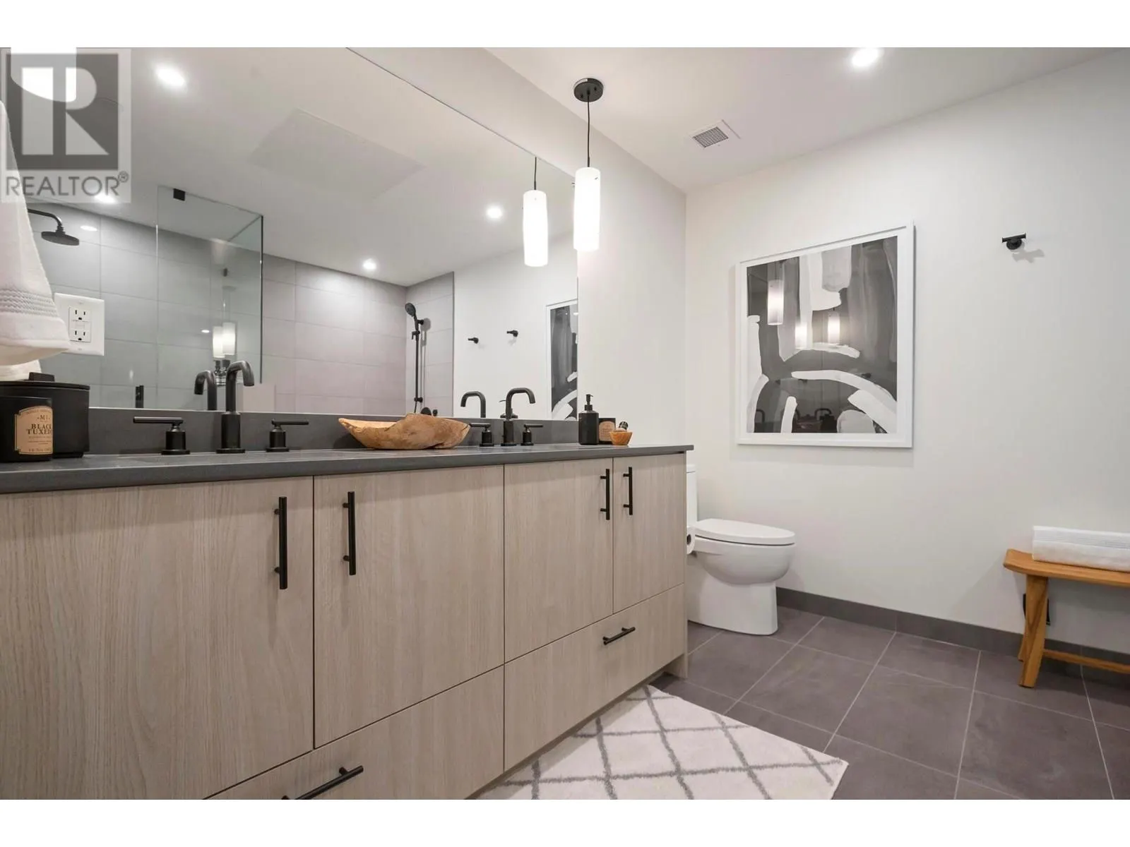 9652 Benchland Drive Unit# 202